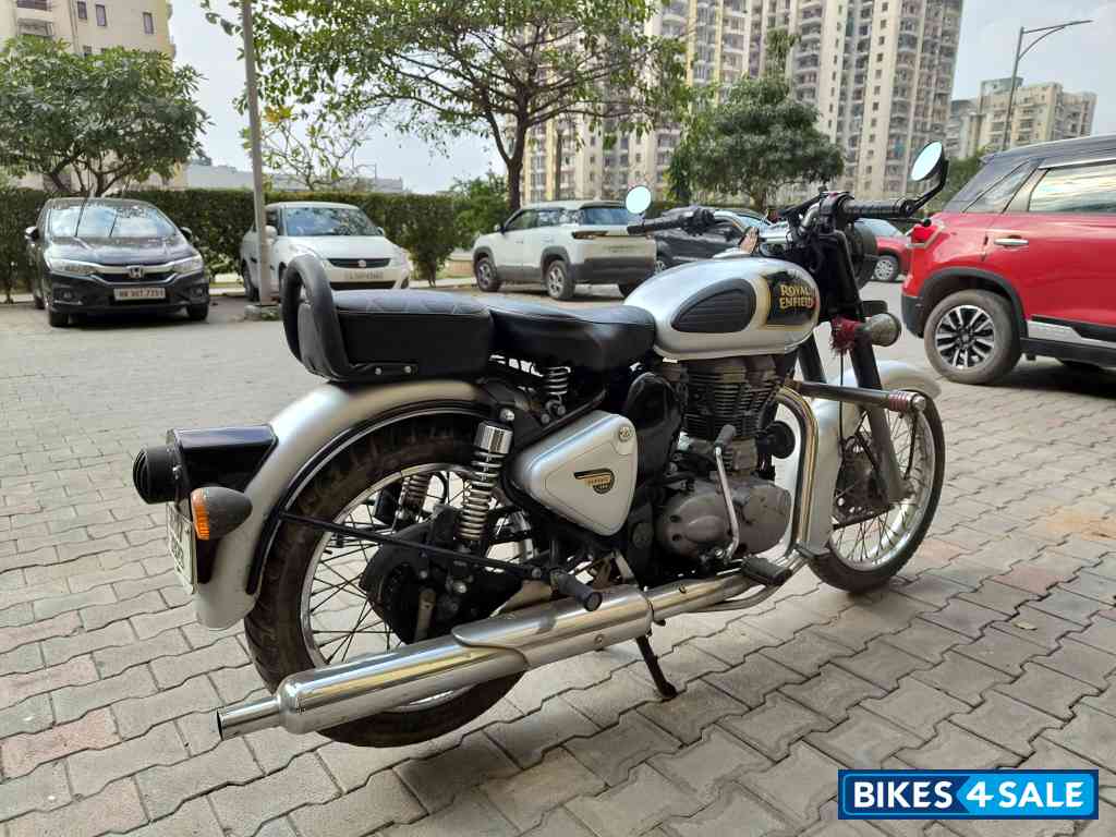 Royal Enfield Classic 350