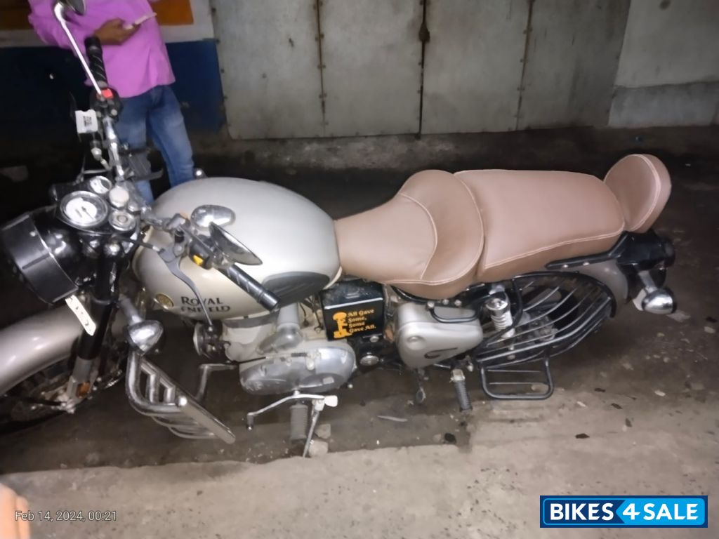 Royal Enfield Classic 350 BS VI