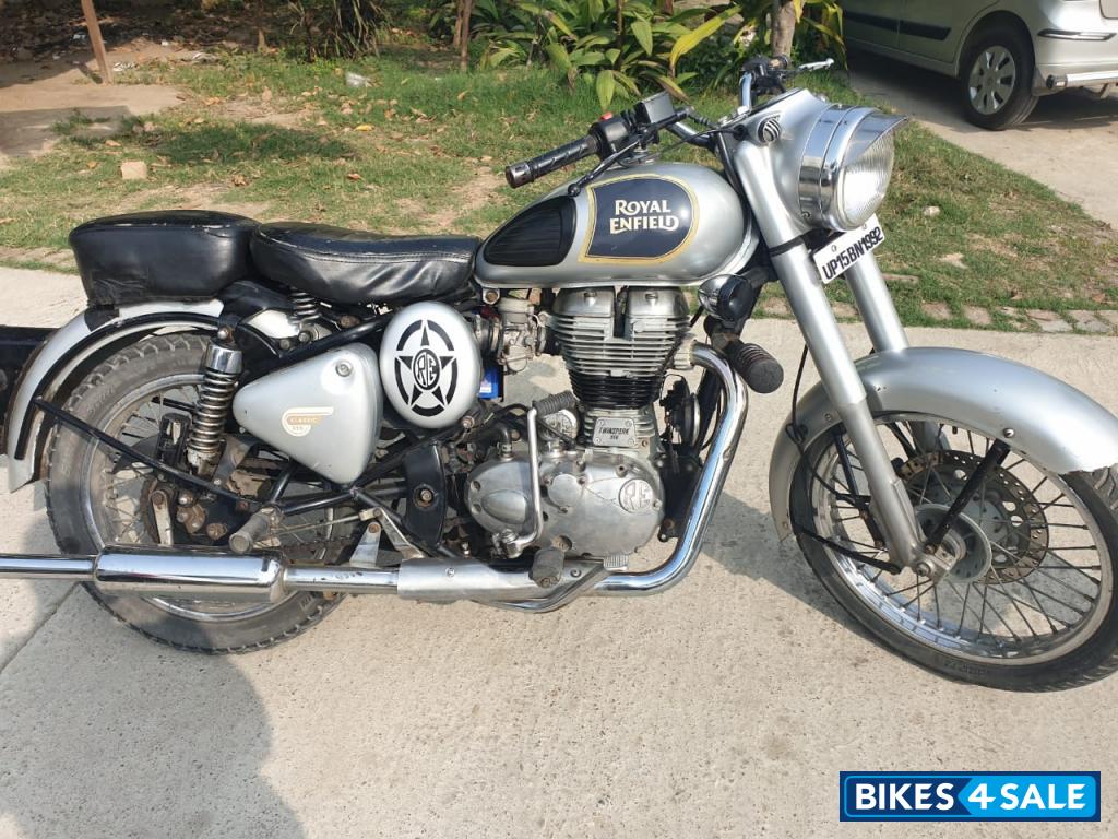 Silver Royal Enfield Classic 350