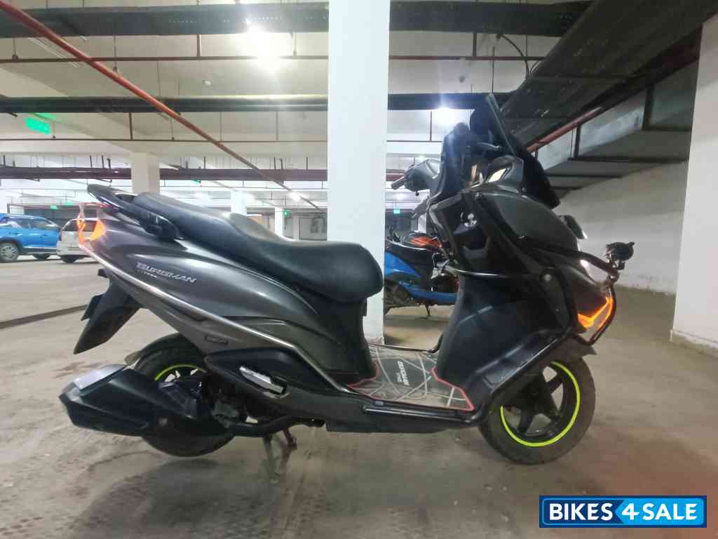 Suzuki Burgman Street