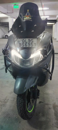 Suzuki Burgman Street