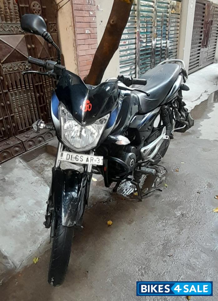 Black Bajaj Discover 100M