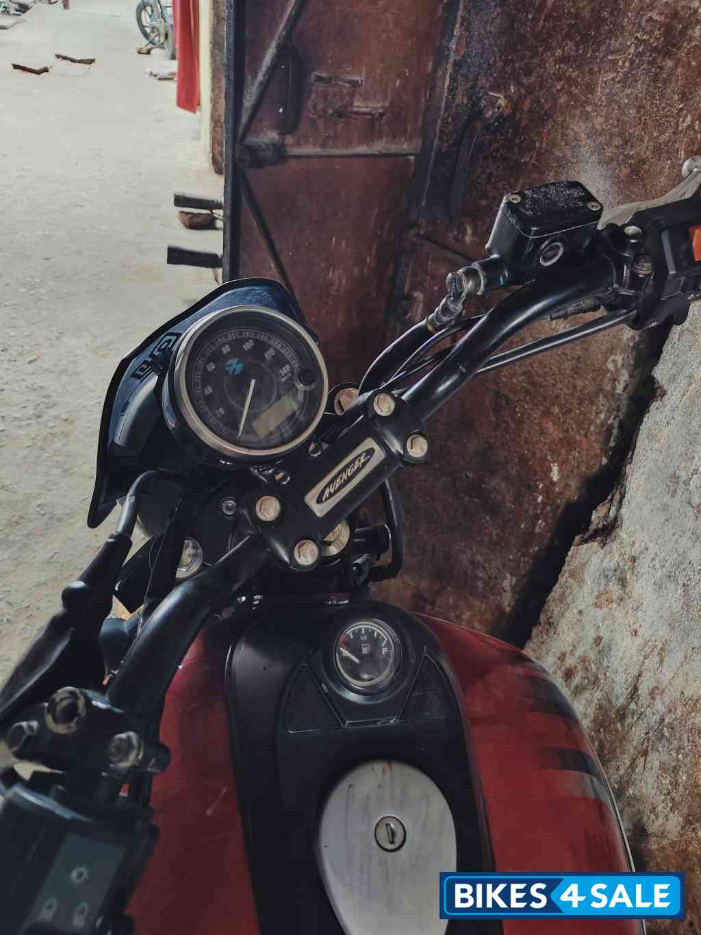 Bajaj Avenger Street 160 BS6