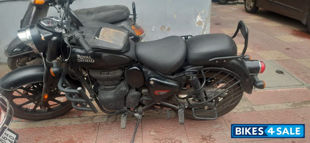 Royal Enfield Classic 350 BS VI