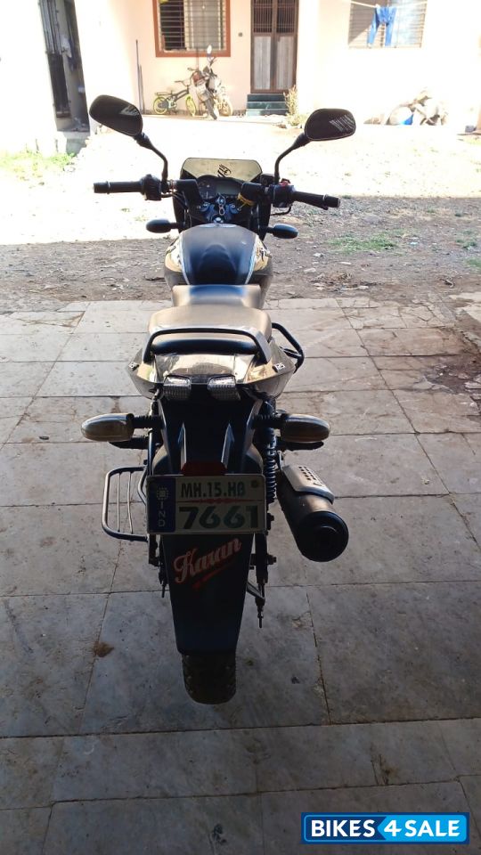 Black Bajaj Pulsar 125 Neon BS6