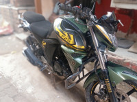 Yamaha FZ FI V2