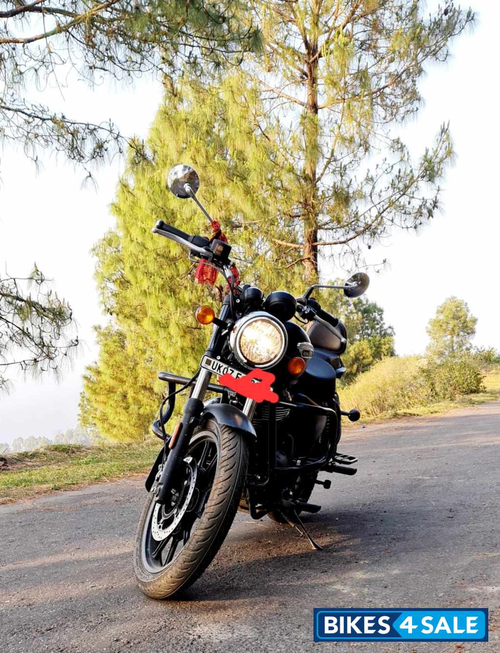 Black Royal Enfield Meteor 350 Stellar