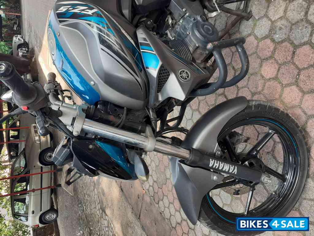 Matte Grey With Blue Yamaha FZ-S FI V2