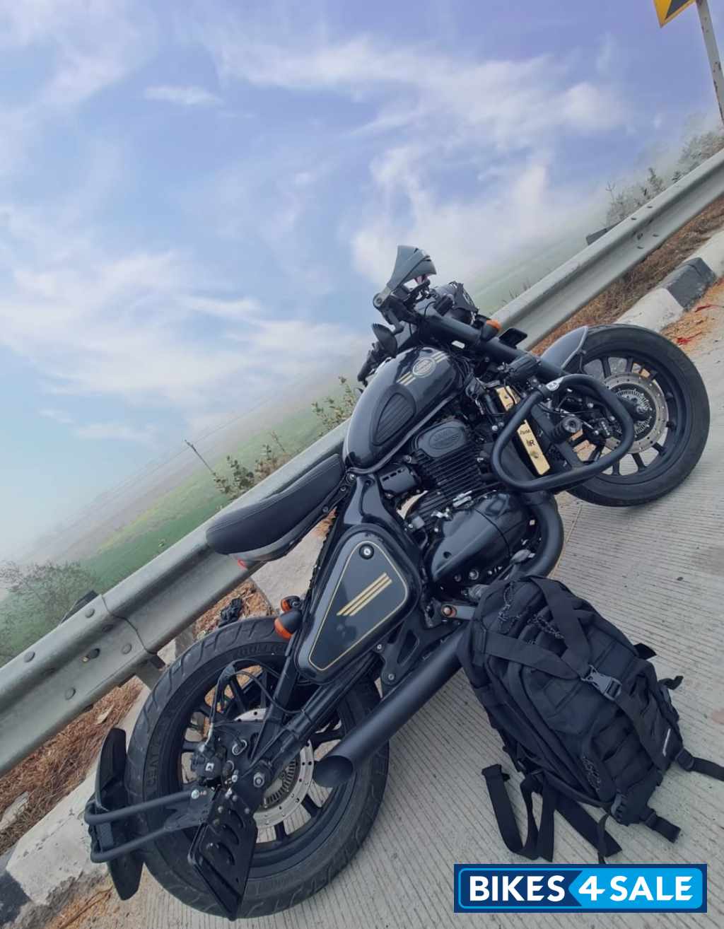 Matt Black Jawa Perak BS6