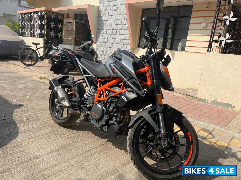 KTM Duke 250 2022