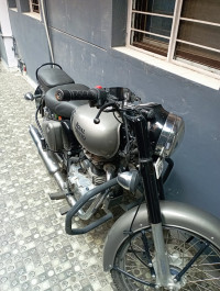 Royal Enfield Classic Gunmetal Grey 2019 Model