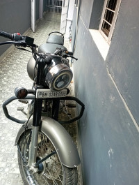 Royal Enfield Classic Gunmetal Grey