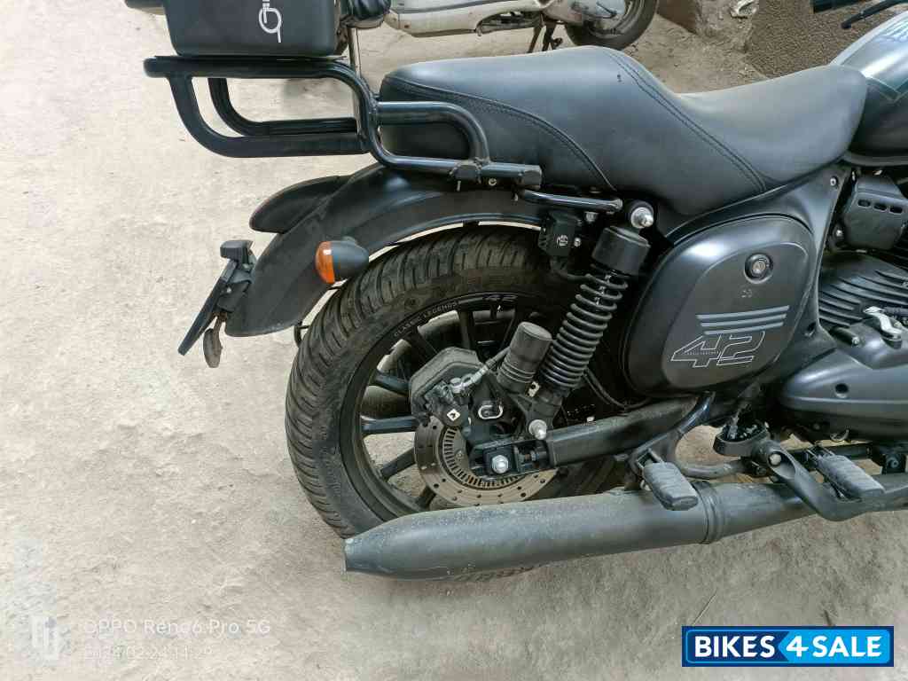 Black Jawa 42 Dual Channel ABS AllStar Black