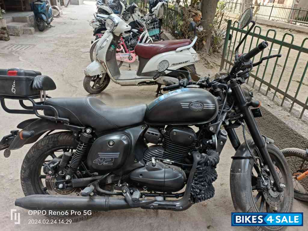 Black Jawa 42 Dual Channel ABS AllStar Black