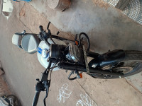 Jawa 42 Bobber Dual Channel ABS