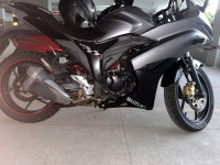 Black Suzuki Gixxer SF