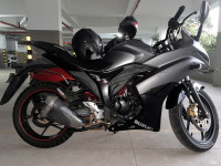 Black Suzuki Gixxer SF