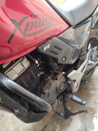 Red Hero XPulse 200T