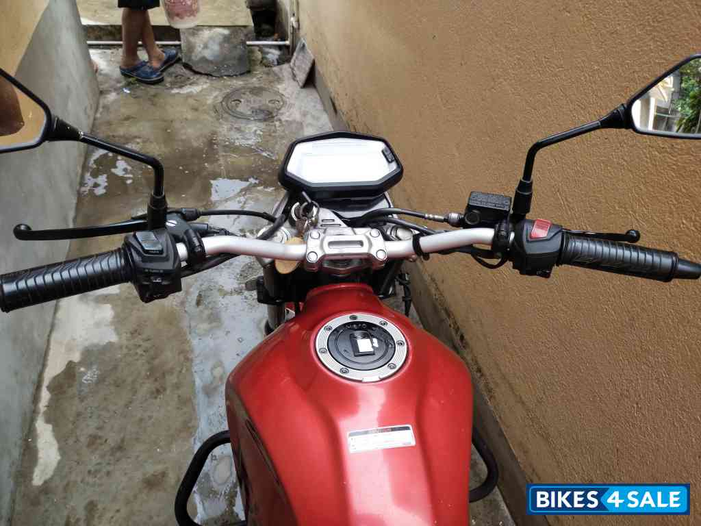 Red Hero XPulse 200T