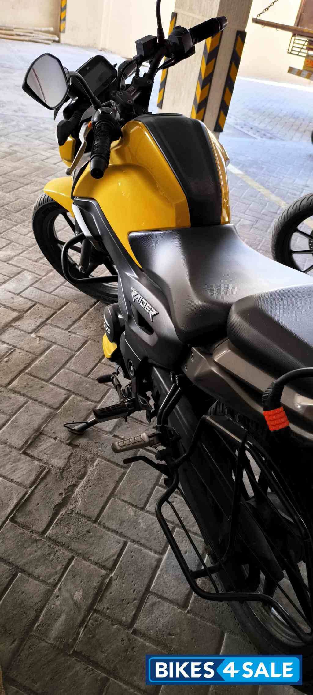 Yellow TVS Raider 125