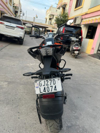 Orange KTM Duke 200 ABS