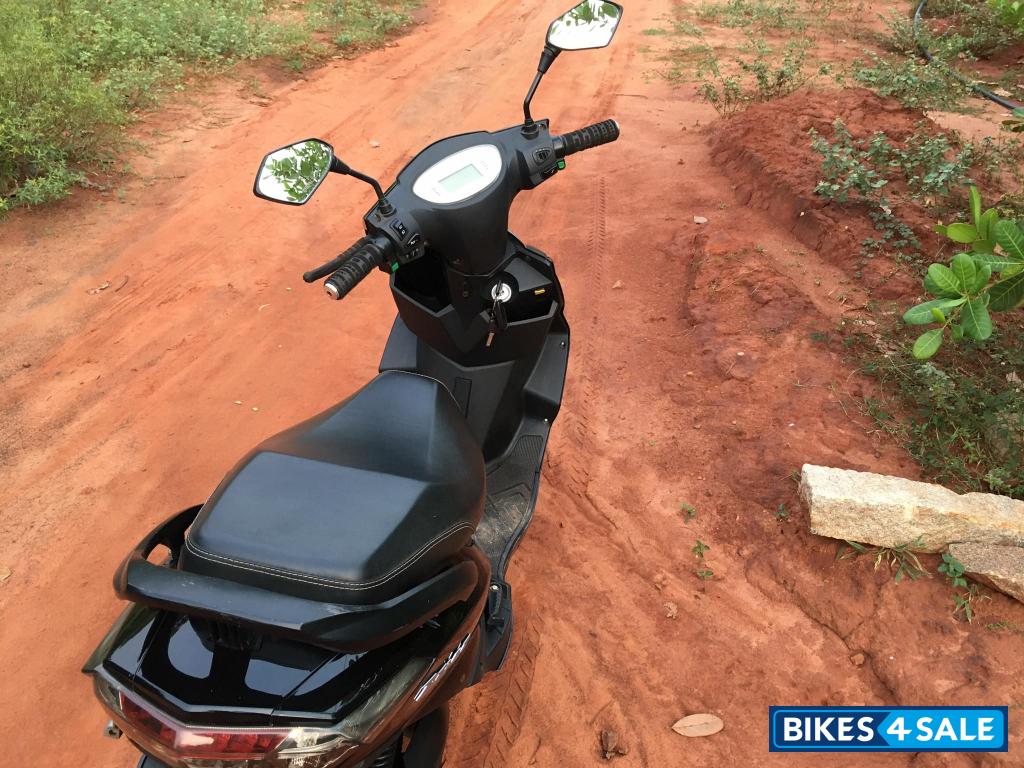 Black Benling Falcon Lithium Ion