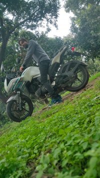 Yamaha Fazer FI V2 2016 Model