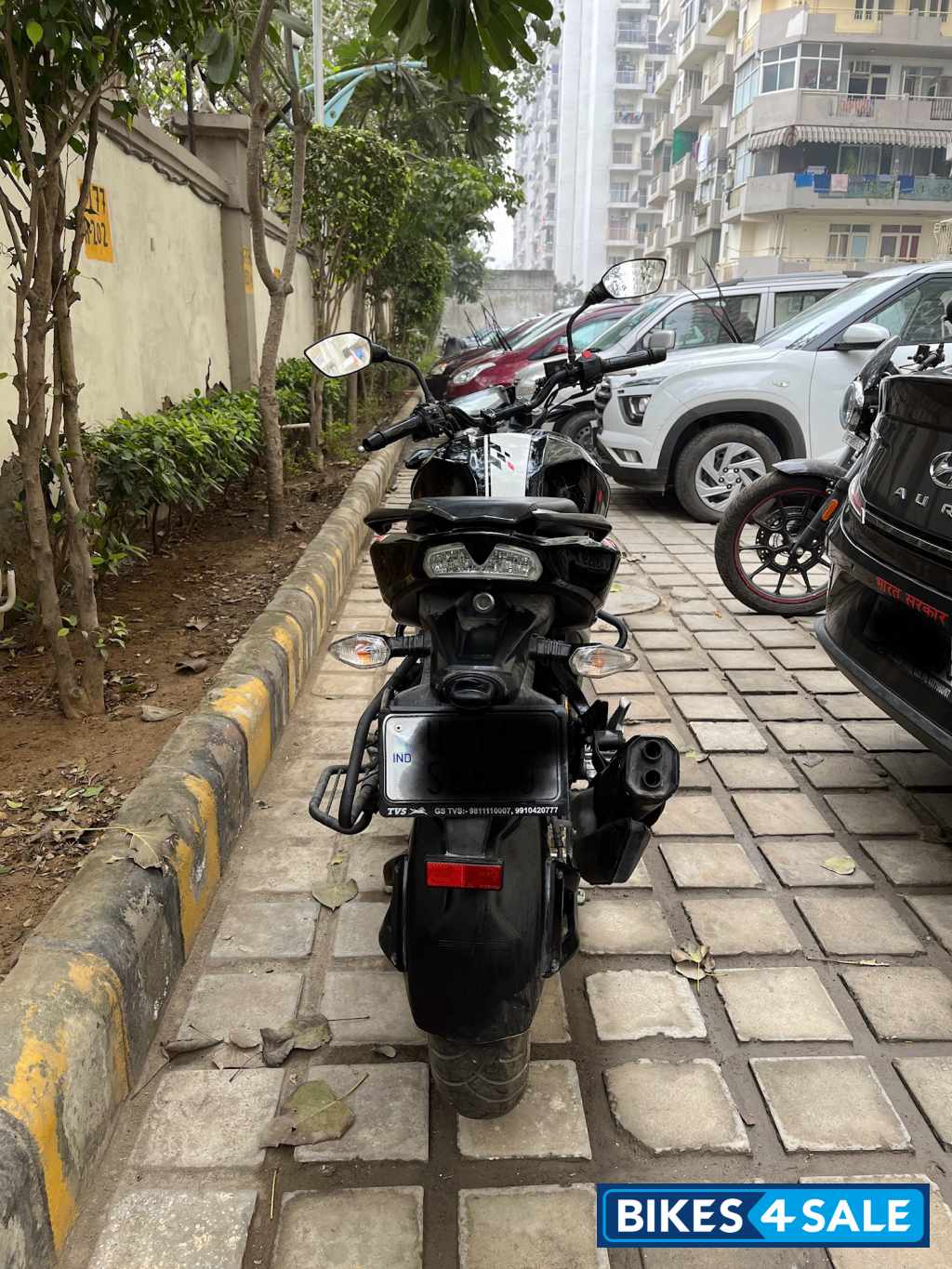 TVS Apache RTR 160 4V