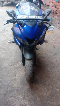 Yamaha R15 V4