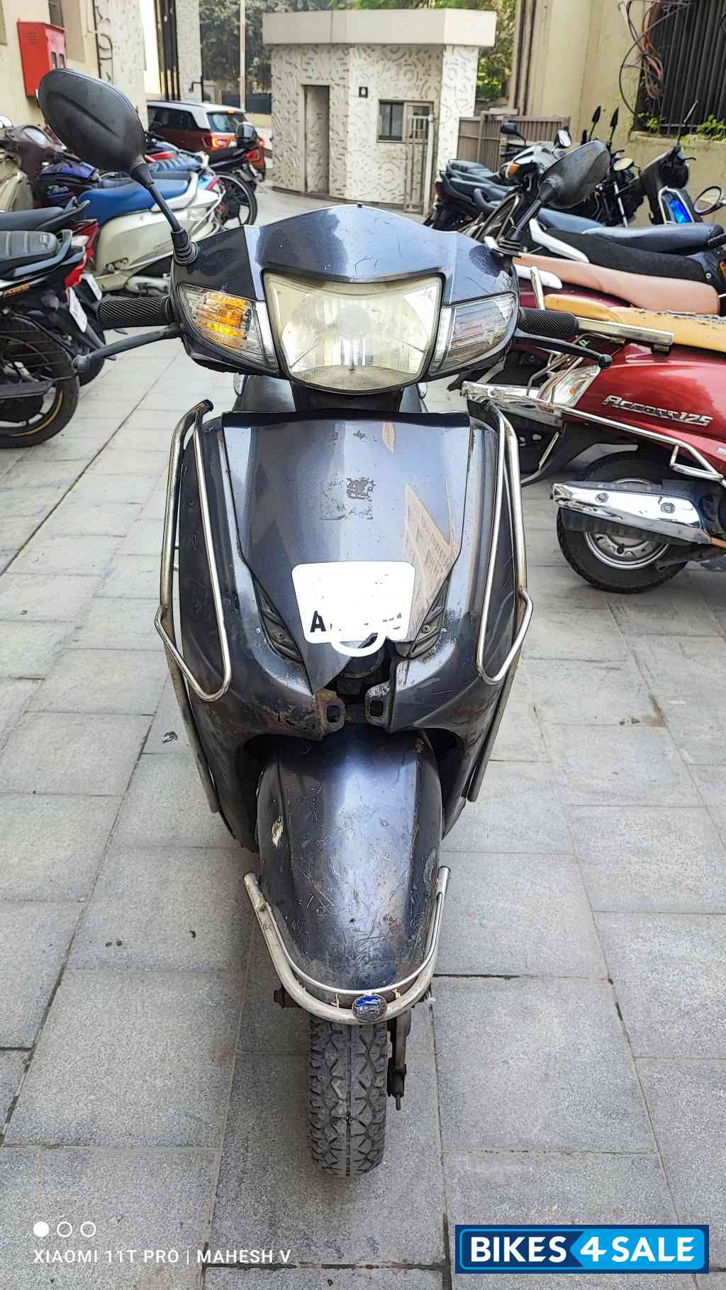 Grey Honda Activa