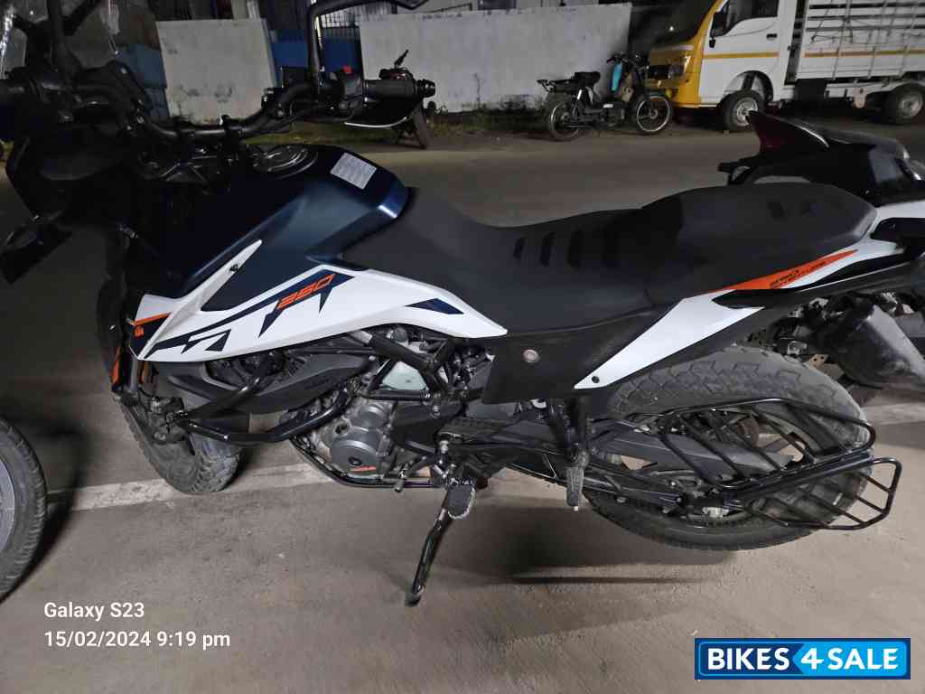 Blue KTM 250 Adventure 2022