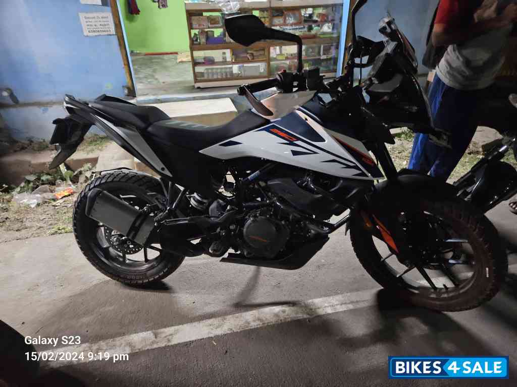 Blue KTM 250 Adventure 2022