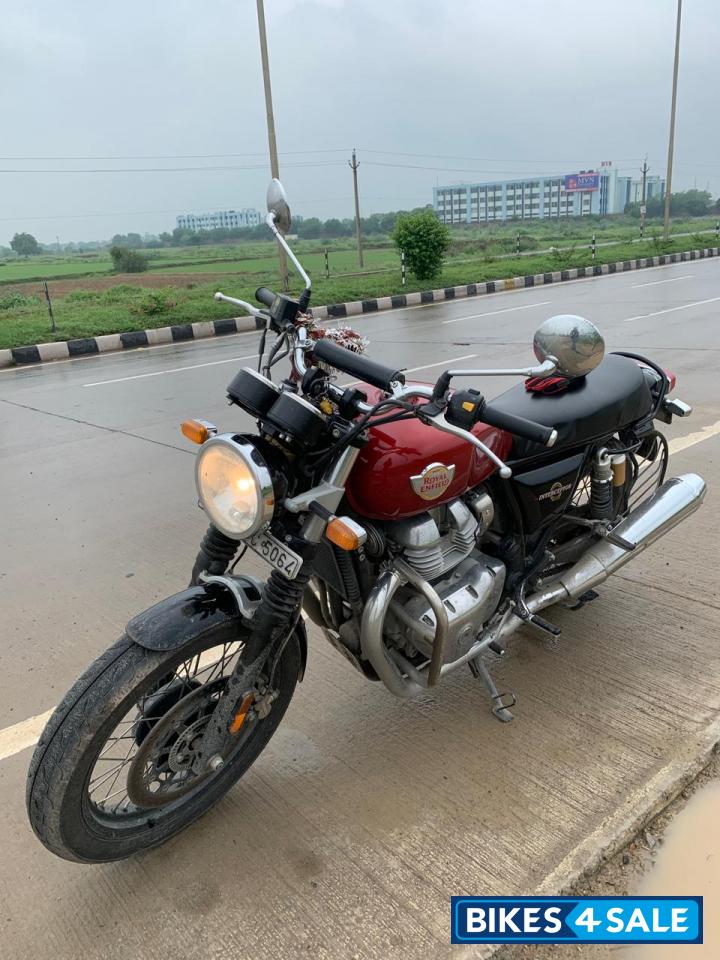 Canyon Red Royal Enfield Interceptor 650 Twin