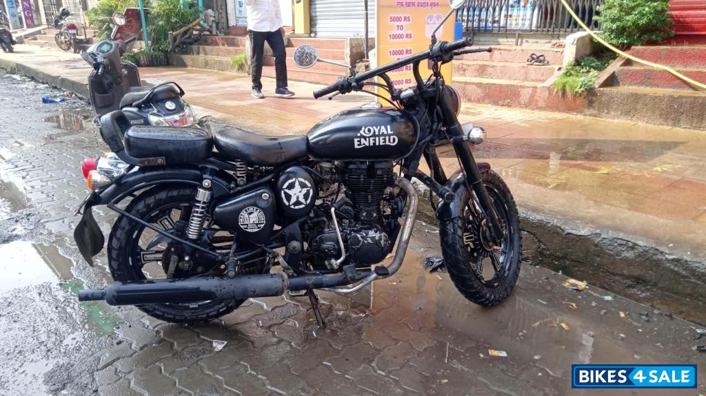 Royal Enfield Classic 350 Redditch Red