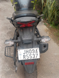 Honda CB Hornet 160R ABS