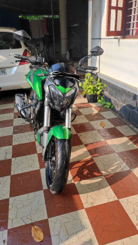 Bajaj Dominar 400 Disc