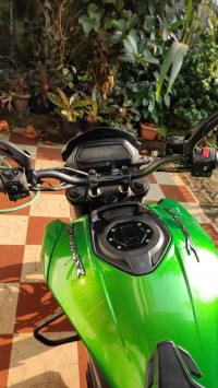 Bajaj Dominar 400 Disc