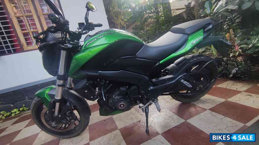 Bajaj Dominar 400 Disc