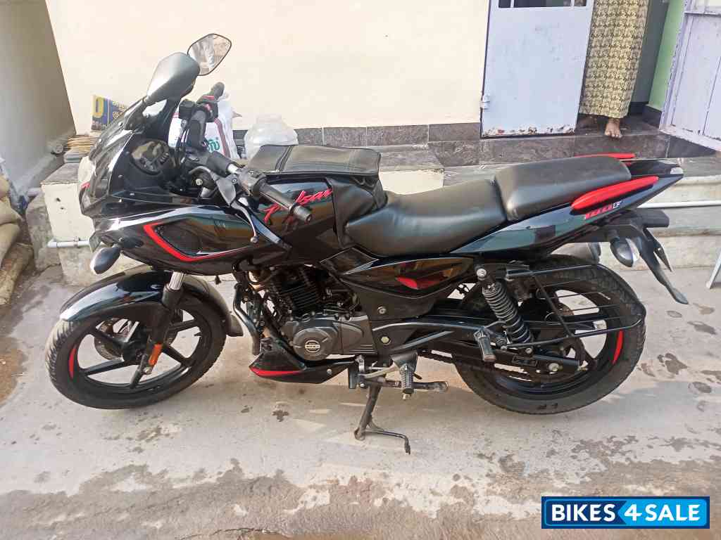 Bajaj Pulsar 180 DTSi