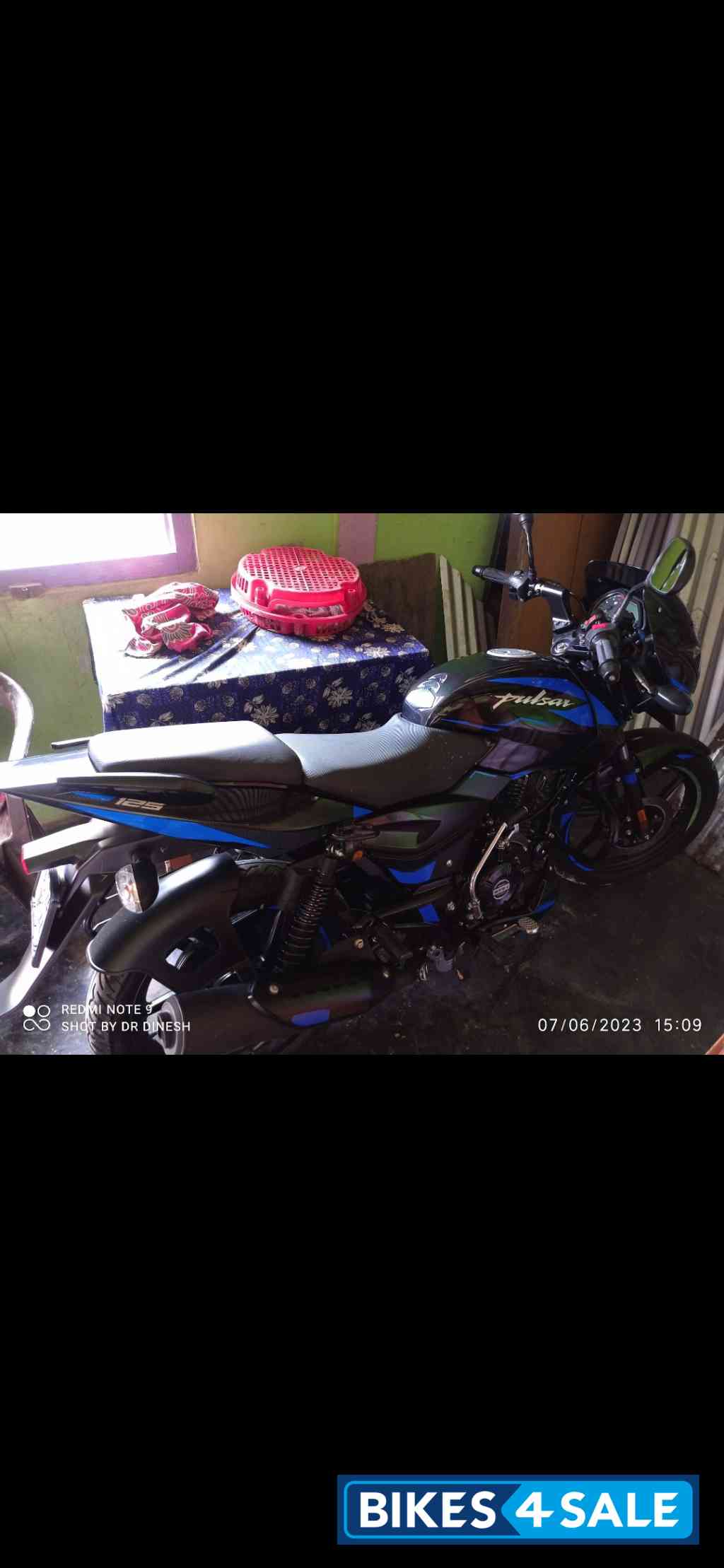 Bajaj Pulsar 125 Split Seat