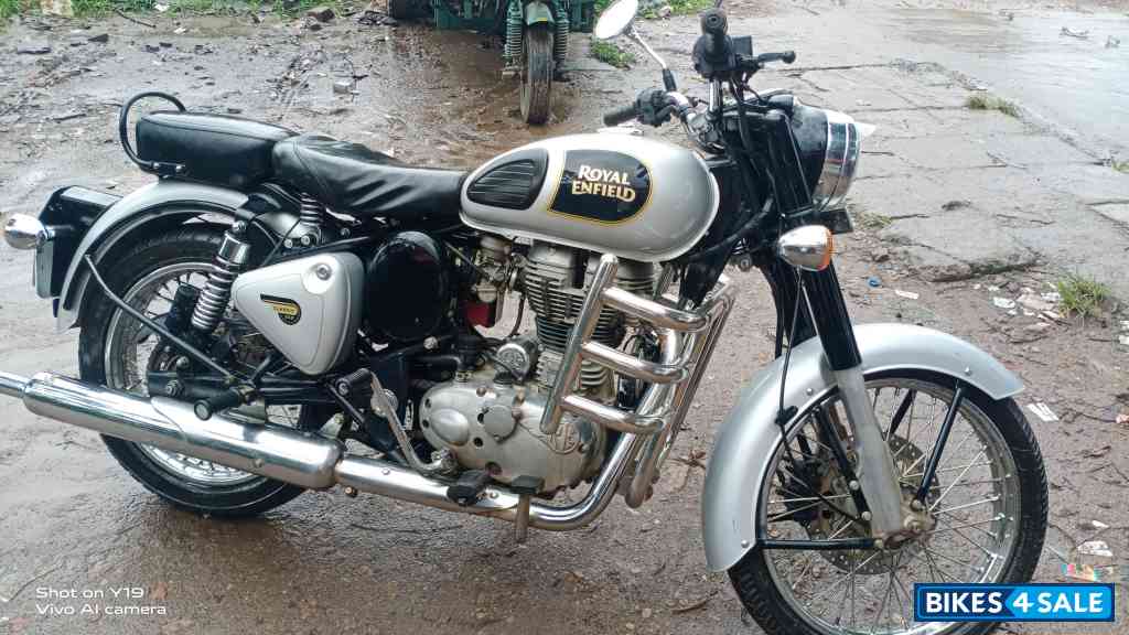 Royal Enfield Classic 350