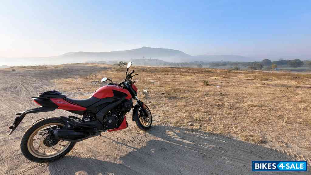 Bajaj Dominar 400