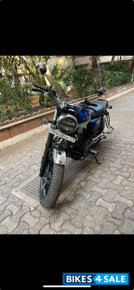 Dual Color Honda Hness CB350 DLX Pro