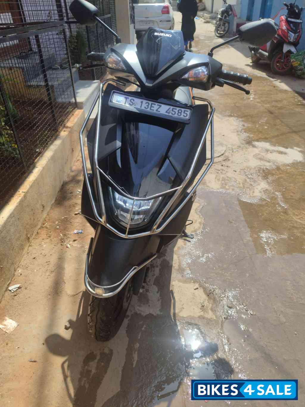 Suzuki Avenis 125 Ride Connect Edition