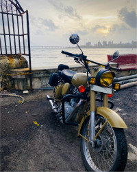Royal Enfield Classic Desert Storm 2018 Model