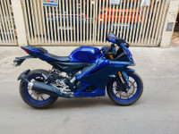 Racing Blue Yamaha R15M