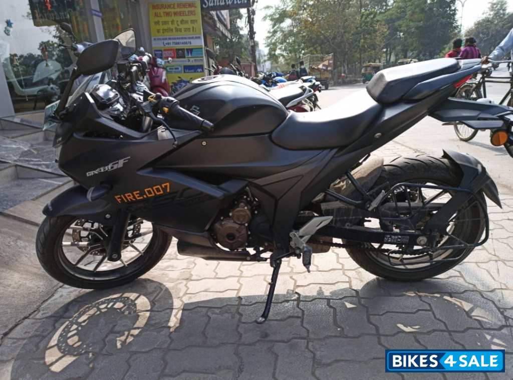 Suzuki Gixxer SF 250
