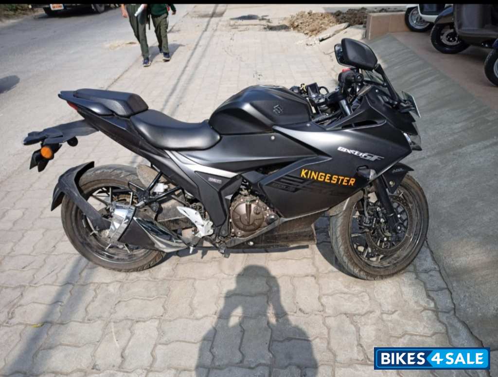 Suzuki Gixxer SF 250