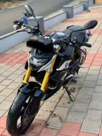 BMW G 310 R
