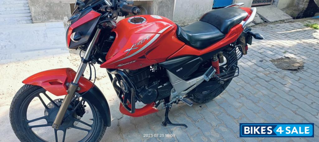 Red Hero Xtreme Sports